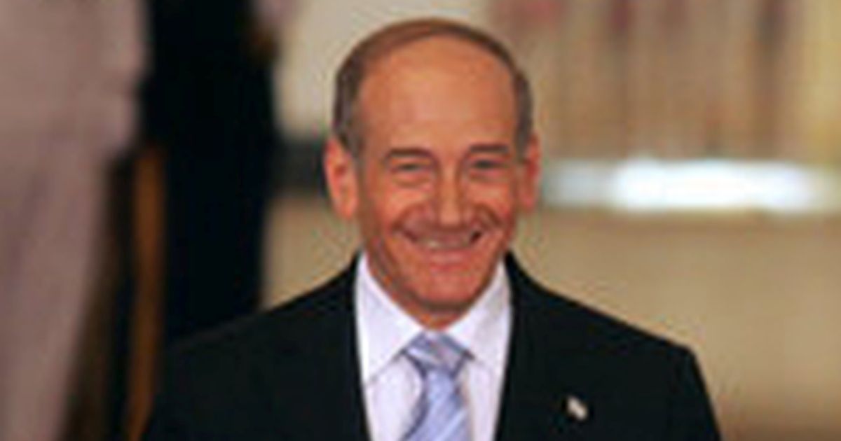 Olmert Miffed Not To Be On List Of Criminals Freed For Iran