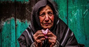 crying Palestinian woman