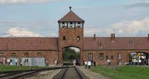 Abbas OKs Teaching Holocaust If Textbooks Say Jews ‘Stormed’ Auschwitz