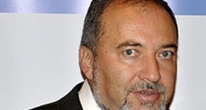 Lieberman Proposes Security Barrier Around Arab MKs