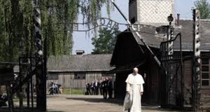 Mideast Christians Already Feeling No Impact From Pope’s Auschwitz Visit