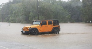 Palestinians: Houston Flooding Caused By Open Israeli Dams