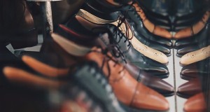 Mossad Scores Huge Haul Of Shoes From Mosque Entryway