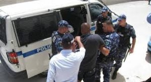 Palestinian police arrest