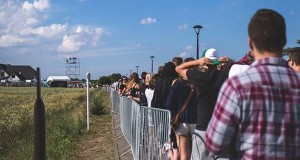 Family Waiting Since Mid-Passover To Get Into Jerusalem Zoo Finally Reaches Front Of Line