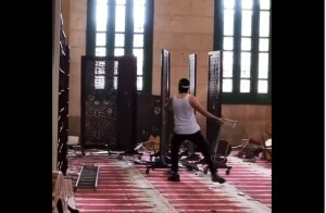 throwing chair in Al Aqsa