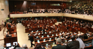 Opposition Tries To Build On Popular Anger With Claim Coalition Plans To Build Mechitza In Knesset Plenum